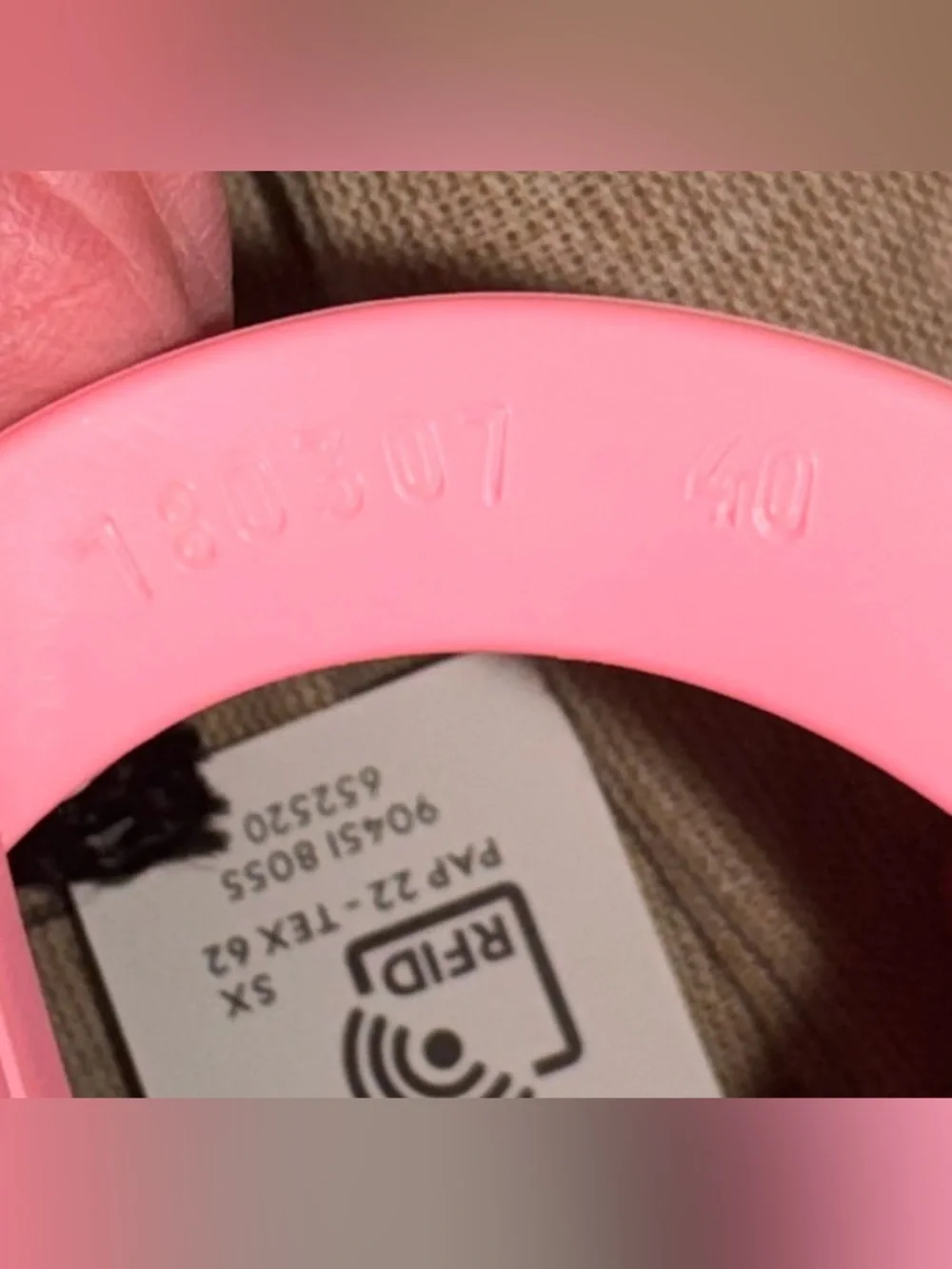 Gucci Wild Rose Slides with Interlocking GG - Size 40 (US 9) - Picture 5 of 7